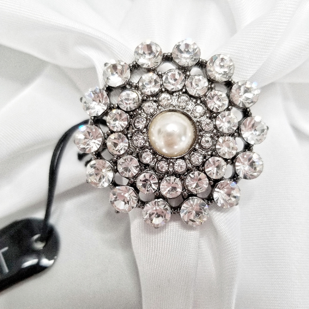 NWT Vintage Lane Bryant Faux Diamond/Pearl Cocktail Ring Adjustable Band Size